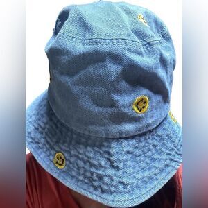 90’s Smiley Face Bucket Hat